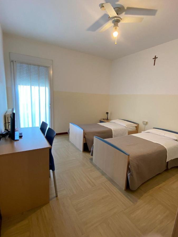 Casa Vacanze Paolo VI Pádua Exterior foto